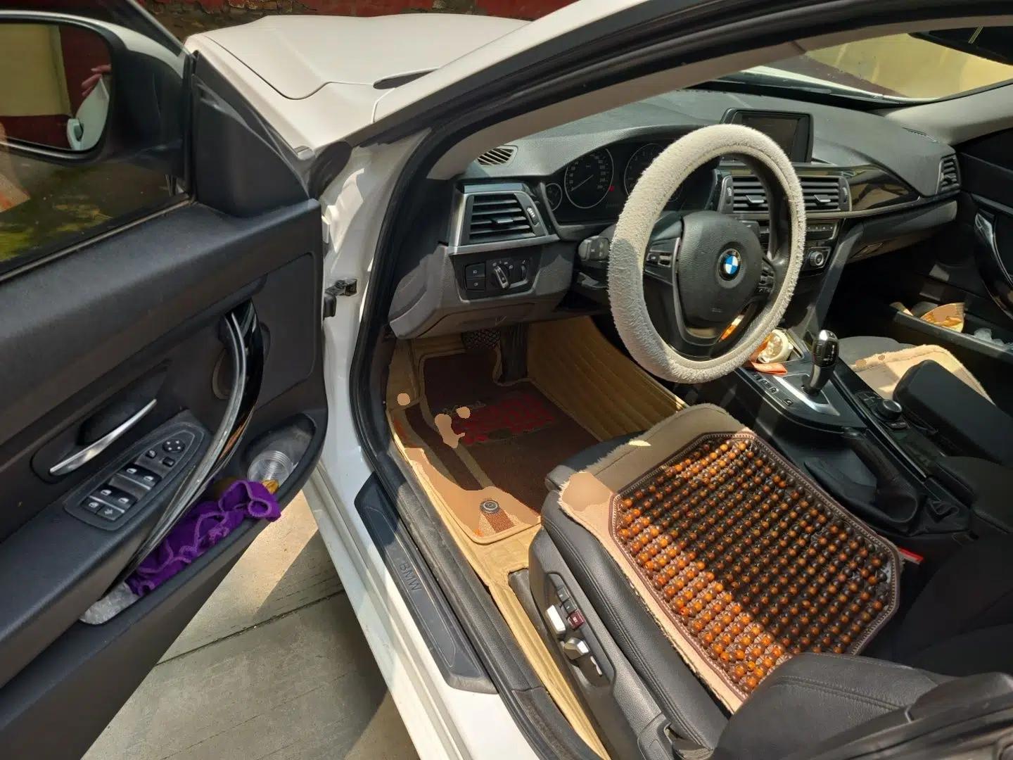 BMW 3 Series GT 2018 320i Sport Edition — миниатюра 16