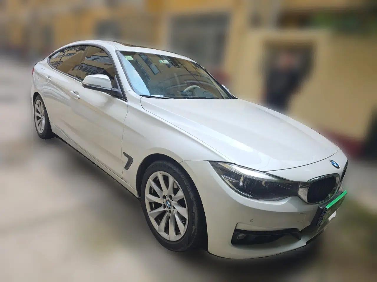 BMW 3 Series GT 2018 320i Sport Edition — миниатюра 3