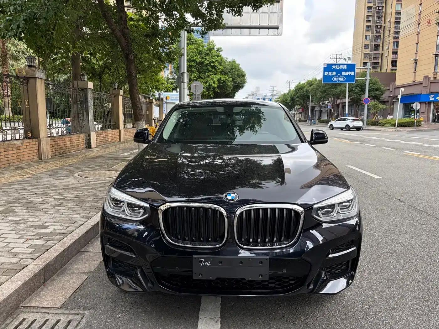 BMW X4 2021 Facelift xDrive 25i M Sport Shadow Edition — миниатюра 1