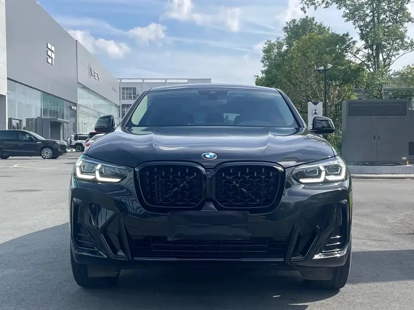2022 BMW X4 xDrive 25i M Sport Package — миниатюра 2