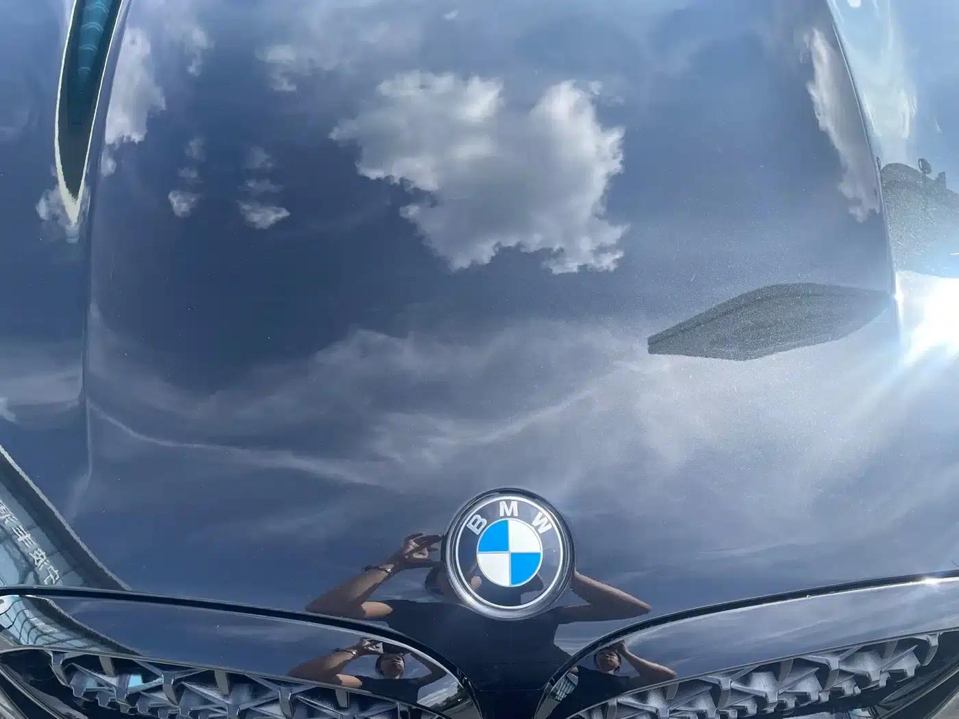 2022 BMW X4 xDrive 25i M Sport Package — миниатюра 23