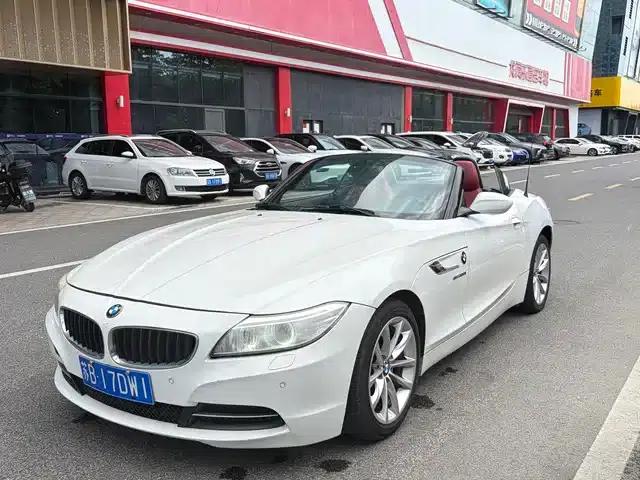 BMW Z4 2013 sDrive20i Leading Edition