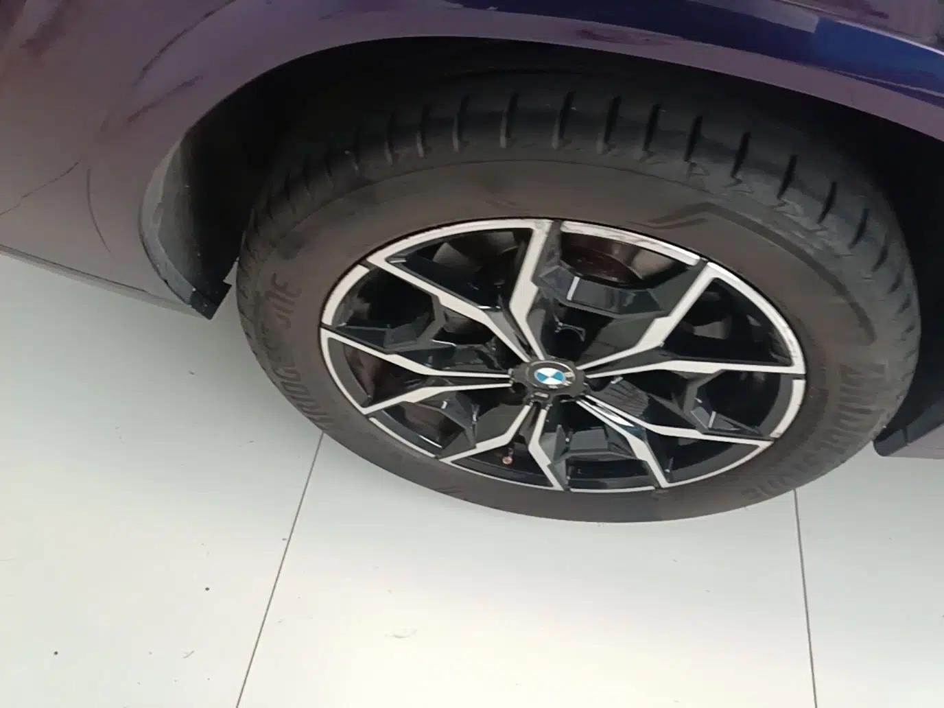 BMW X4 2022 xDrive 25i M Sport Package — миниатюра 11