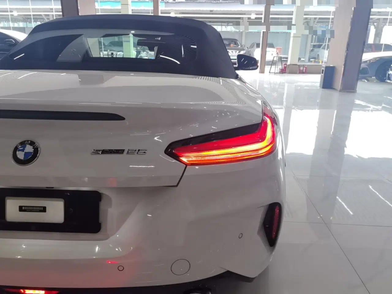 BMW Z4 2019 sDrive 25i M Sport Package — миниатюра 9