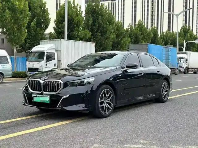 BMW i5 2025 eDrive 40L M Sport Package