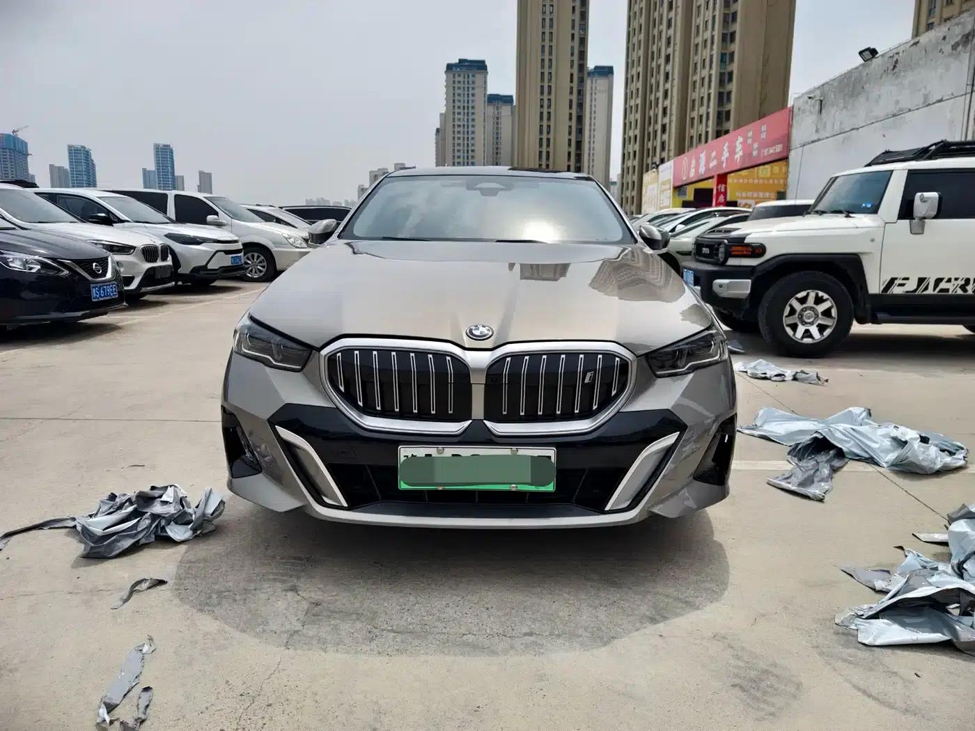 BMW i5 2024 eDrive 35L M Sport Package — миниатюра 2