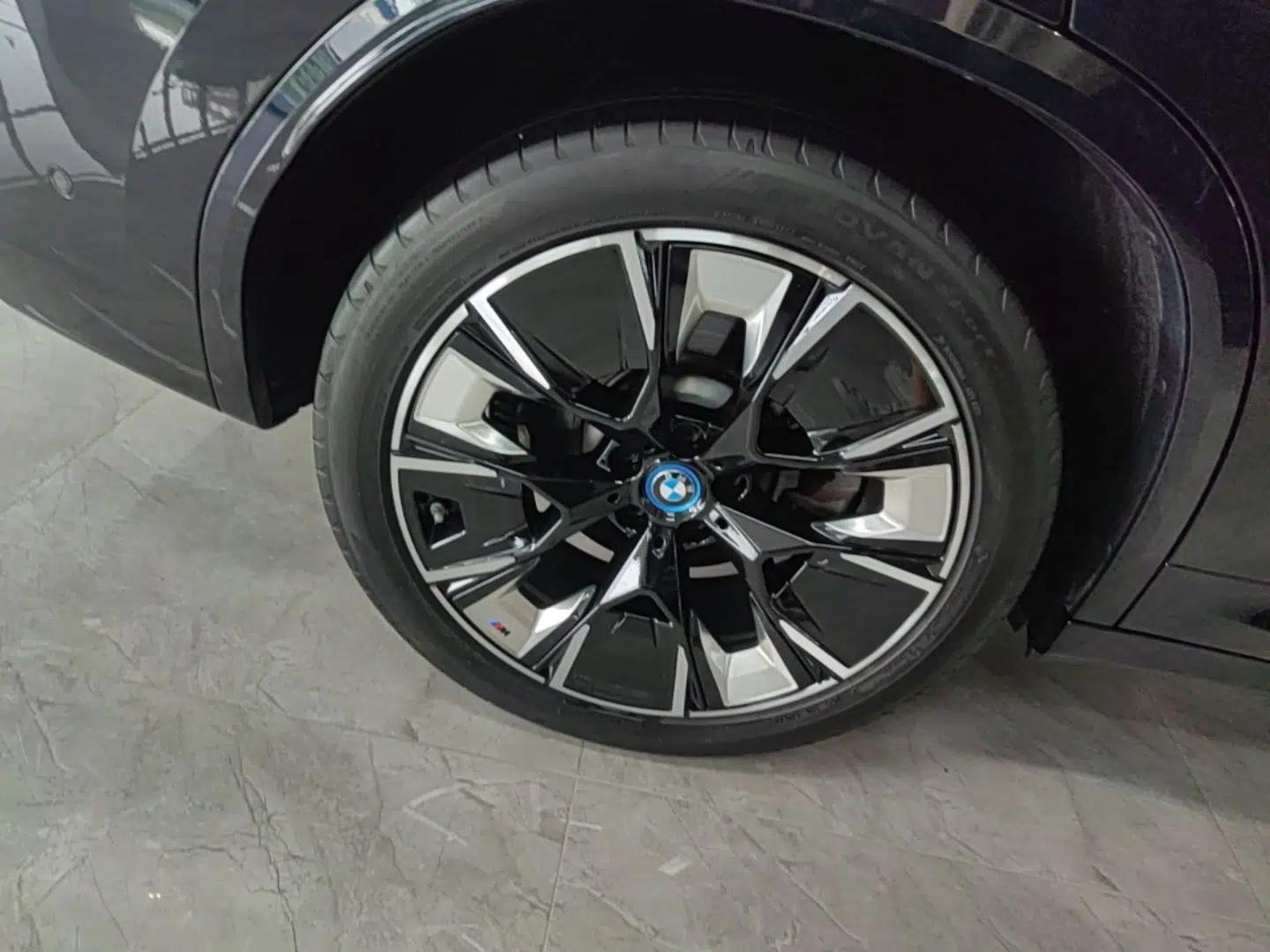 BMW iX3 2024 Leading Type — миниатюра 16