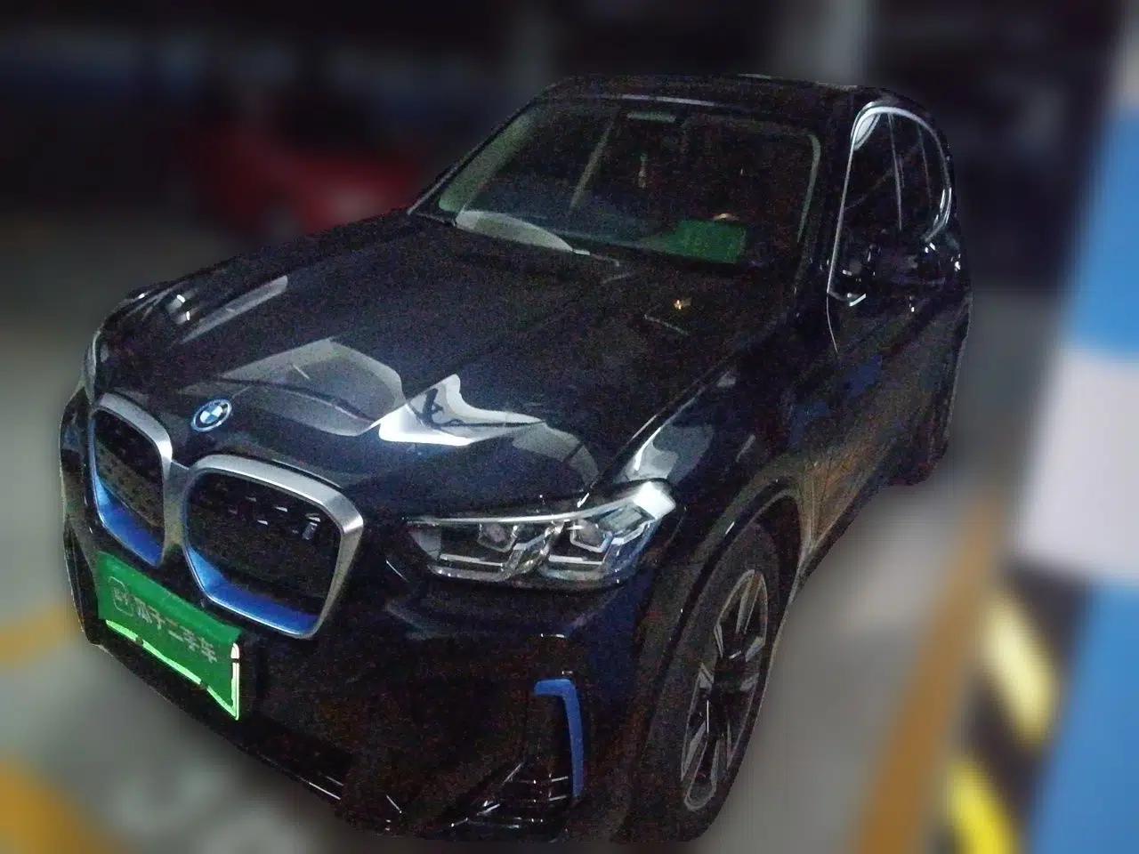 BMW iX3 2022 Leading Model — миниатюра 1