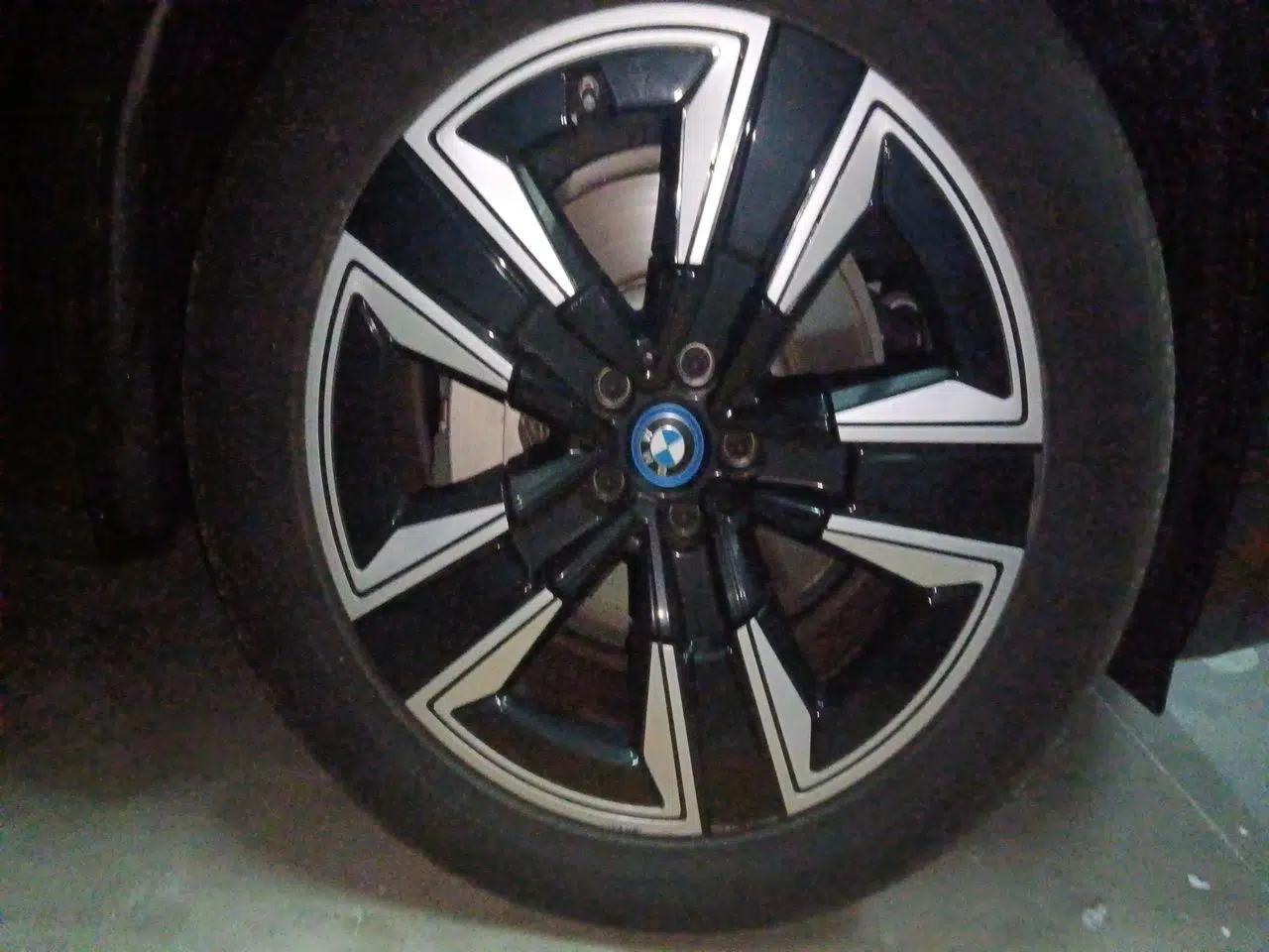 BMW iX3 2022 Leading Model — миниатюра 8