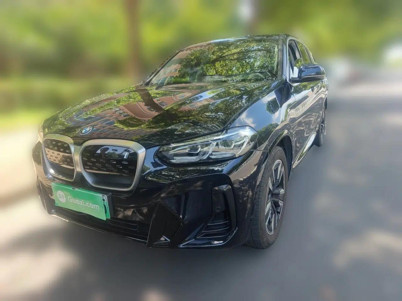 BMW iX3 2023 Leading Model — миниатюра 1