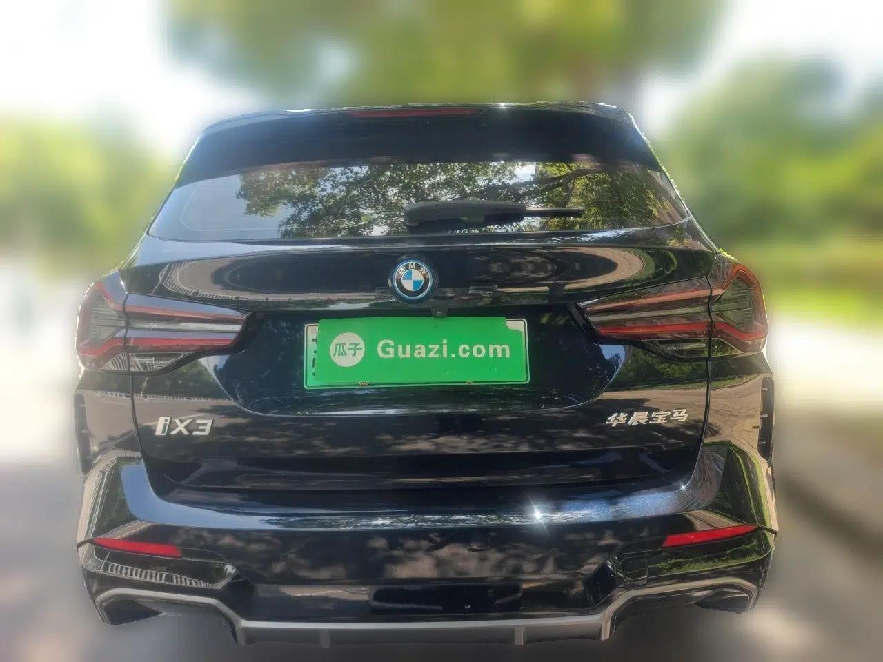 BMW iX3 2023 Leading Model — миниатюра 5