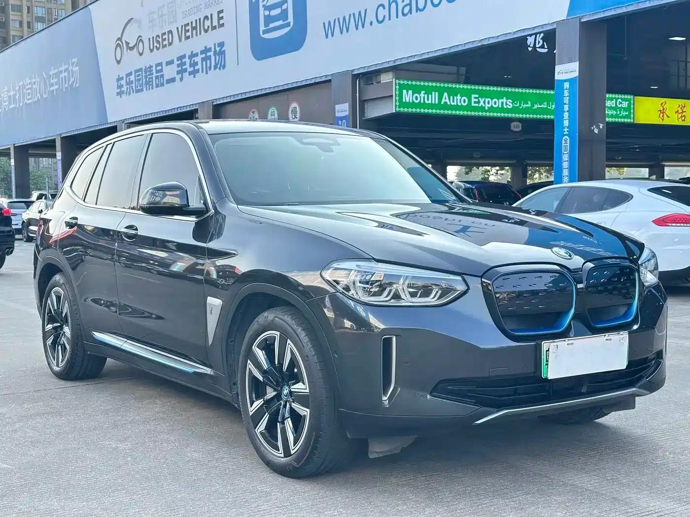 BMW iX3 2021 Leading Edition — миниатюра 3