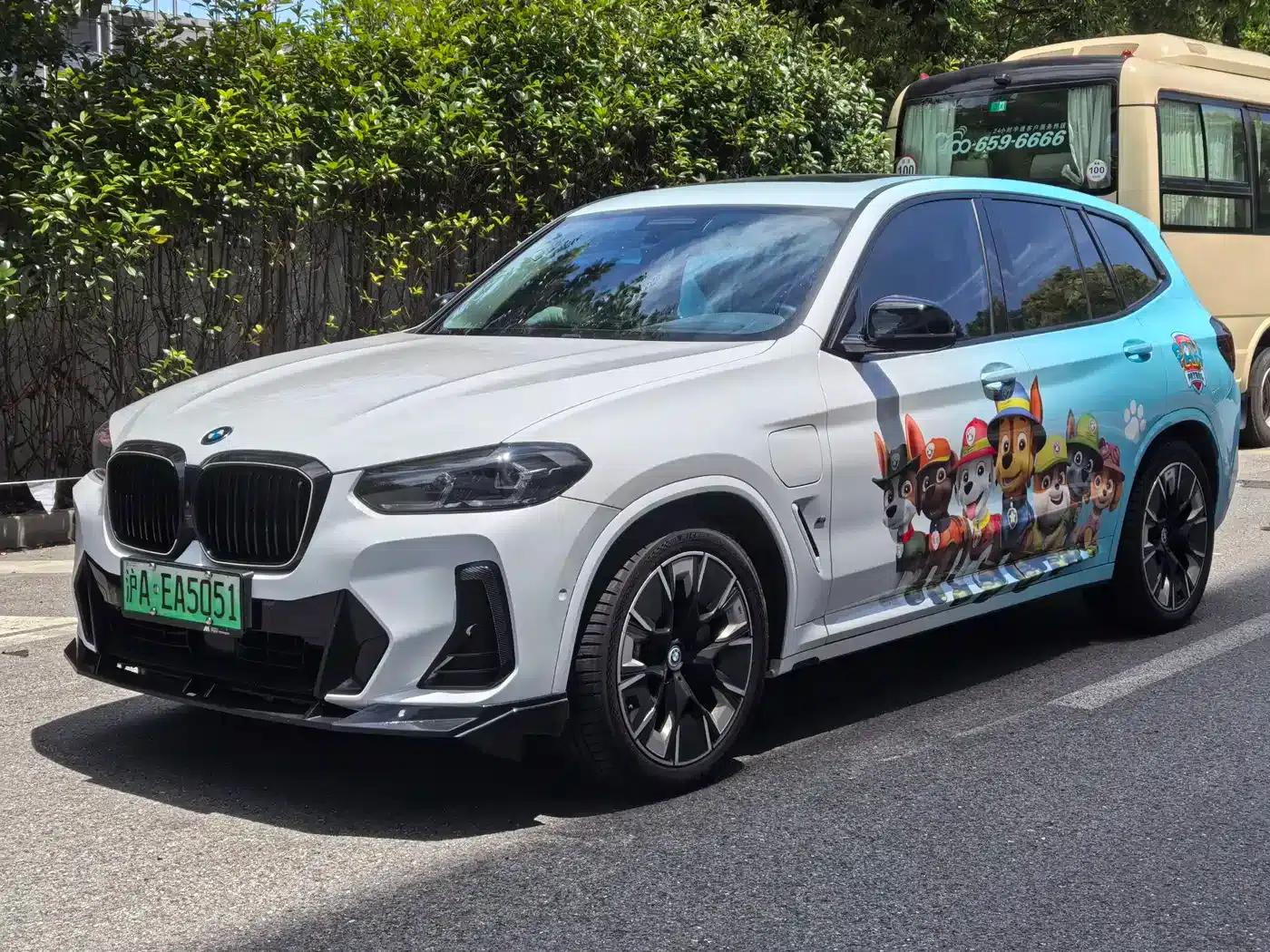BMW iX3 2024 Pioneer Edition — миниатюра 1