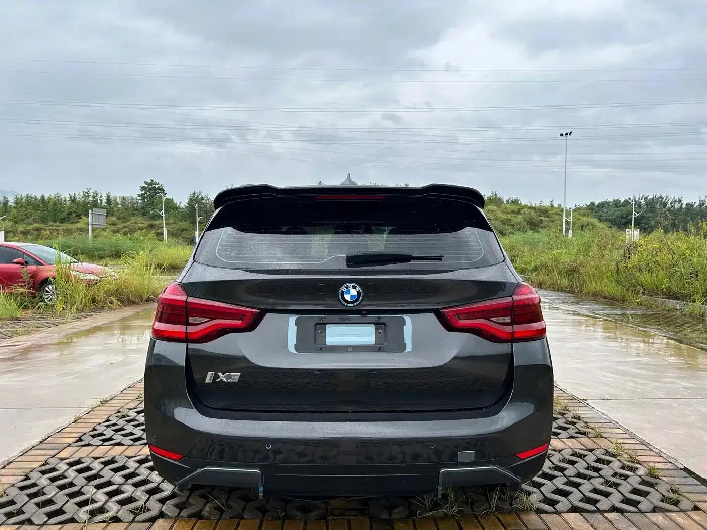BMW iX3 2021 Leading Edition — миниатюра 5