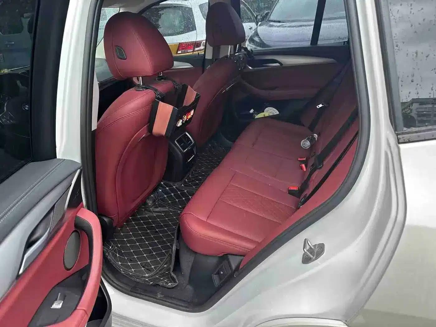 BMW iX3 2024 Pioneer Edition — миниатюра 3
