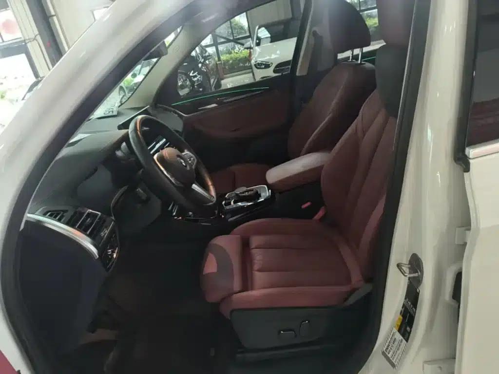 BMW iX3 2024 Leading Edition — миниатюра 15