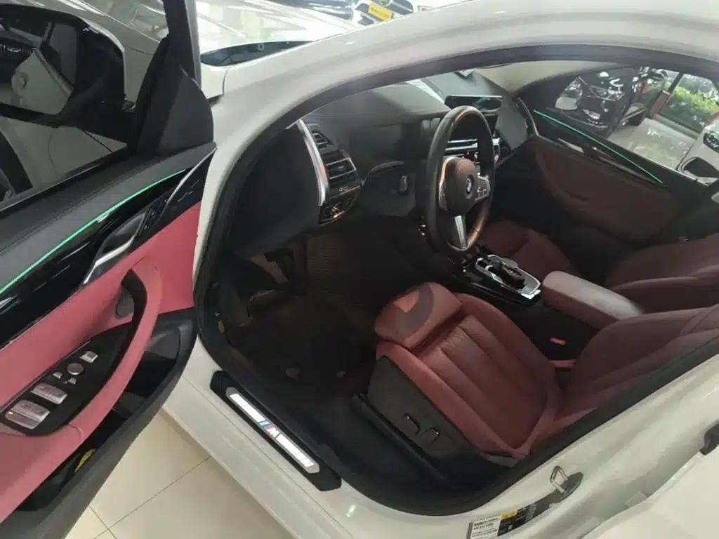BMW iX3 2024 Leading Edition — миниатюра 16