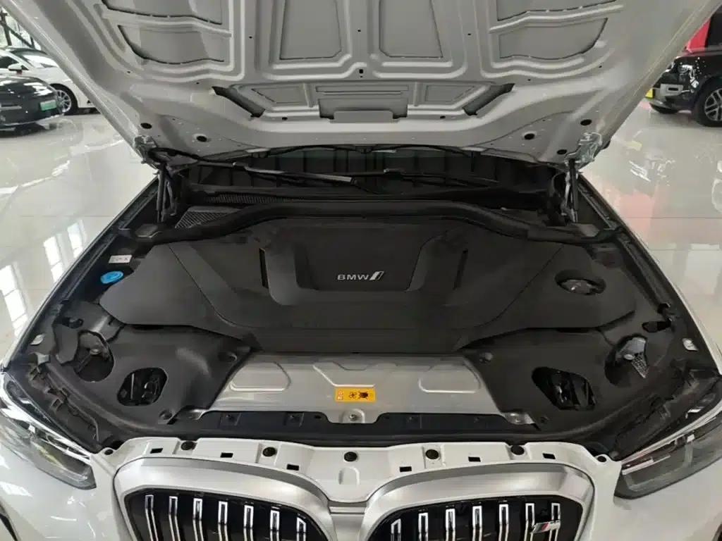 BMW iX3 2024 Leading Edition — миниатюра 20