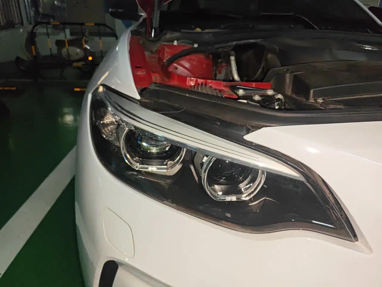 BMW 2 Series 2018 220i Sport Design Package — миниатюра 7