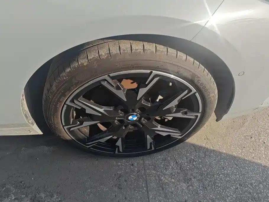2025 BMW 2 Series 225L M Sport Shadow Edition — миниатюра 6