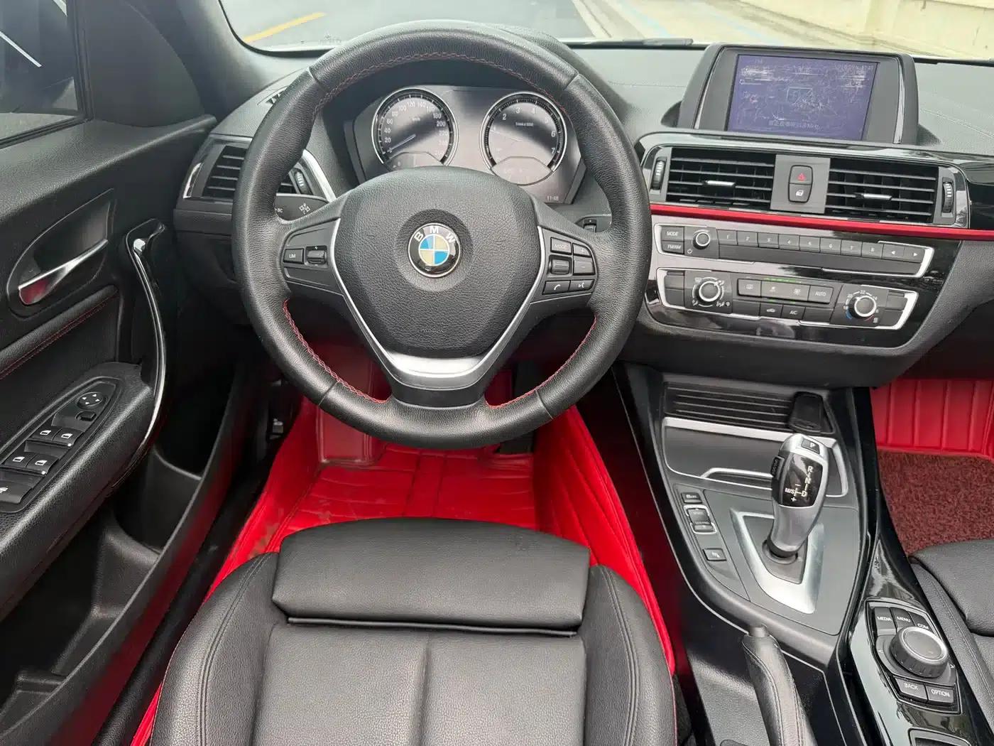 2018 BMW 2 Series (Imported) 220i Convertible Coupe Sport Design Package — миниатюра 10
