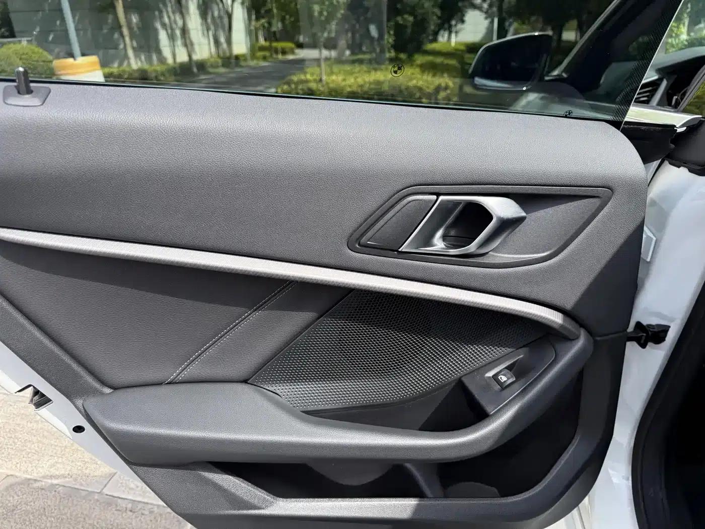 2023 BMW 2 Series Imported Model 225i Four-Door Coupe M Sport Package — миниатюра 30