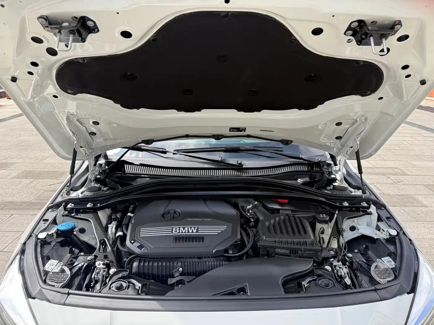 2023 BMW 2 Series Imported Model 225i Four-Door Coupe M Sport Package — миниатюра 10