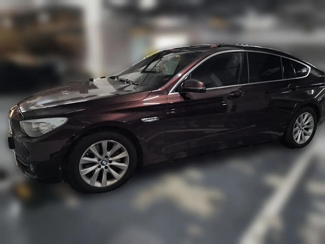 BMW 5 Series GT 2015 528i Leading Model — миниатюра 1