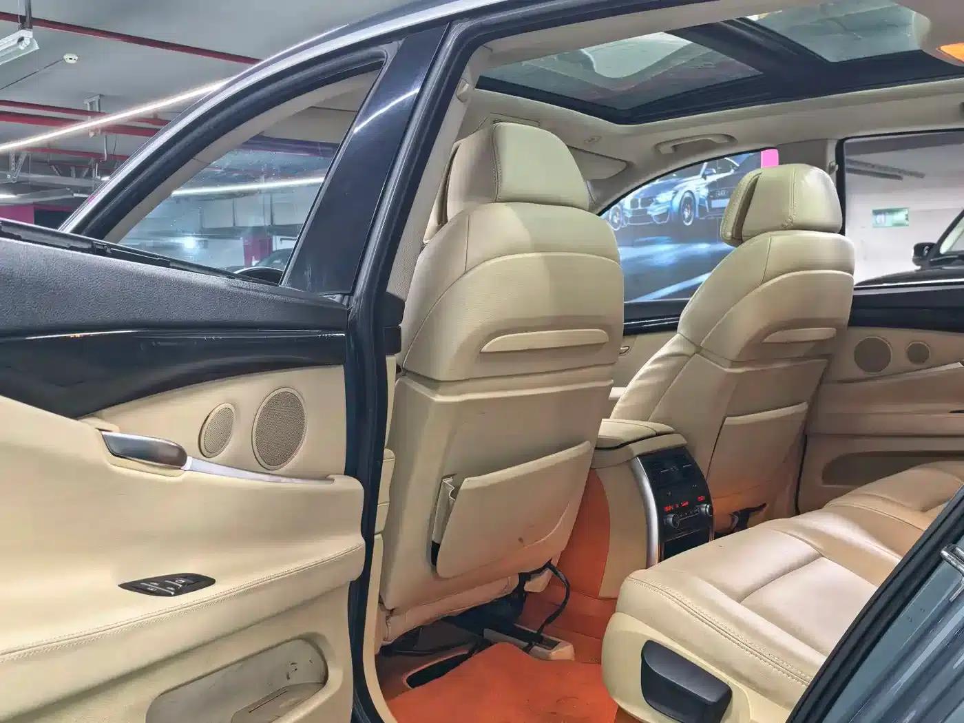 BMW 5 Series GT 2010 535i Leading Edition — миниатюра 6