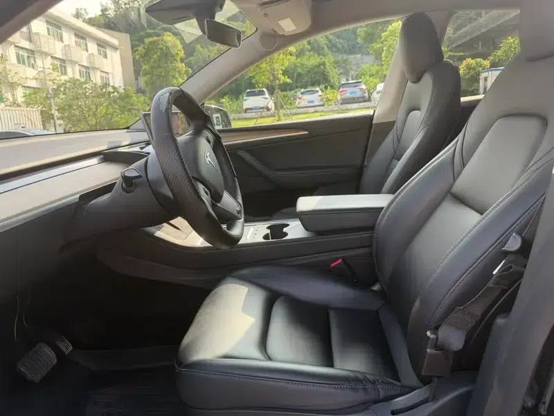 Model Y 2022 Long Range All-Wheel Drive — миниатюра 8