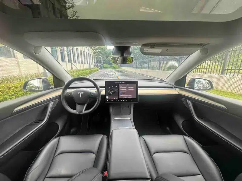 Model Y 2022 Facelift Rear-Wheel Drive Version — миниатюра 9