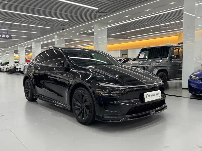 Model Y 2026 Rear-Wheel Drive — миниатюра 3