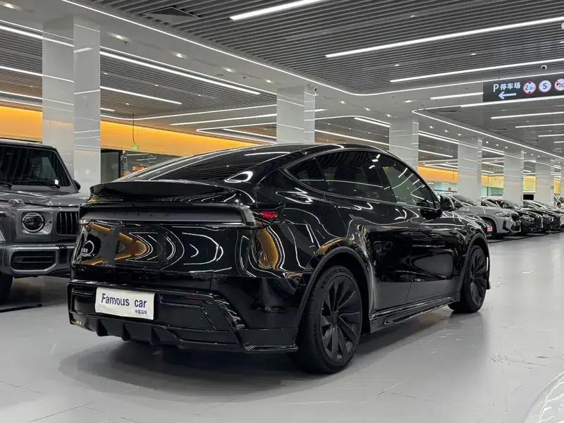 Model Y 2026 Rear-Wheel Drive — миниатюра 6