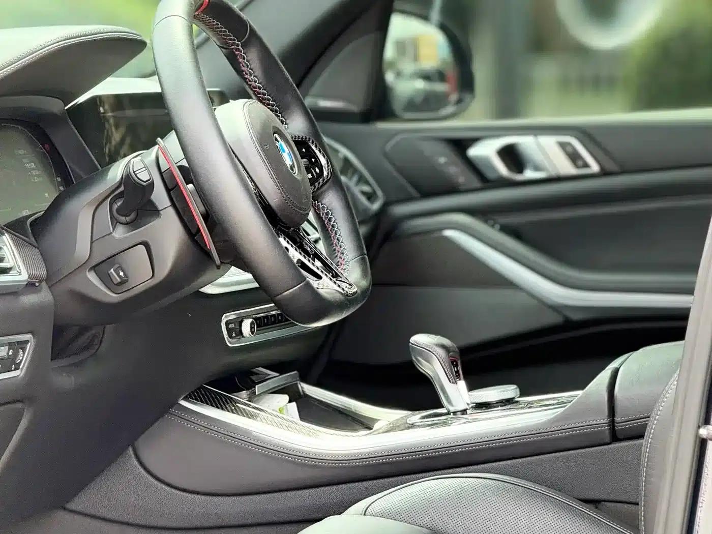 2022 BMW X5 M — миниатюра 7