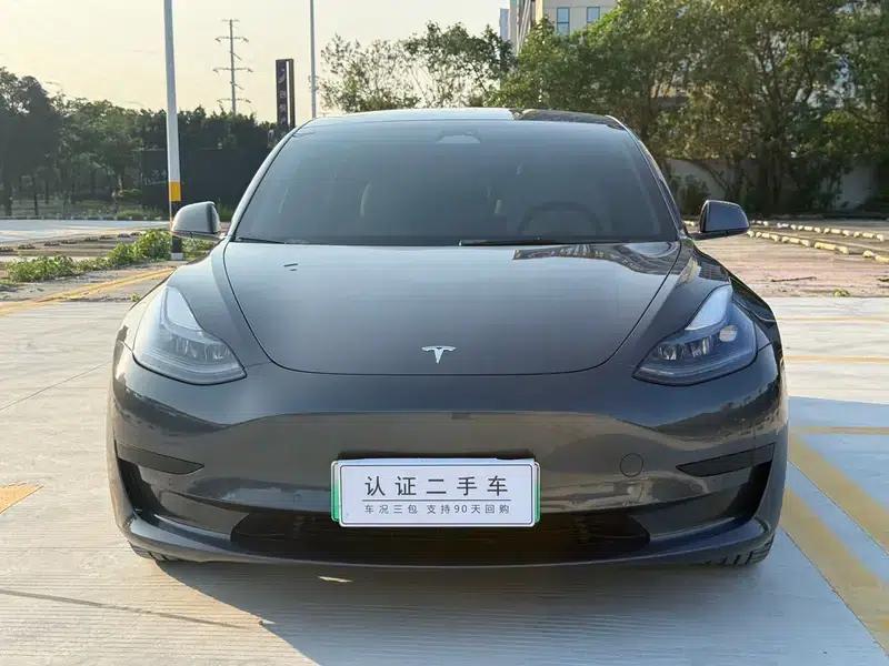Model 3 2022 Rear-Wheel Drive — миниатюра 2