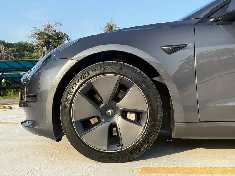 Model 3 2022 Rear-Wheel Drive — миниатюра 11