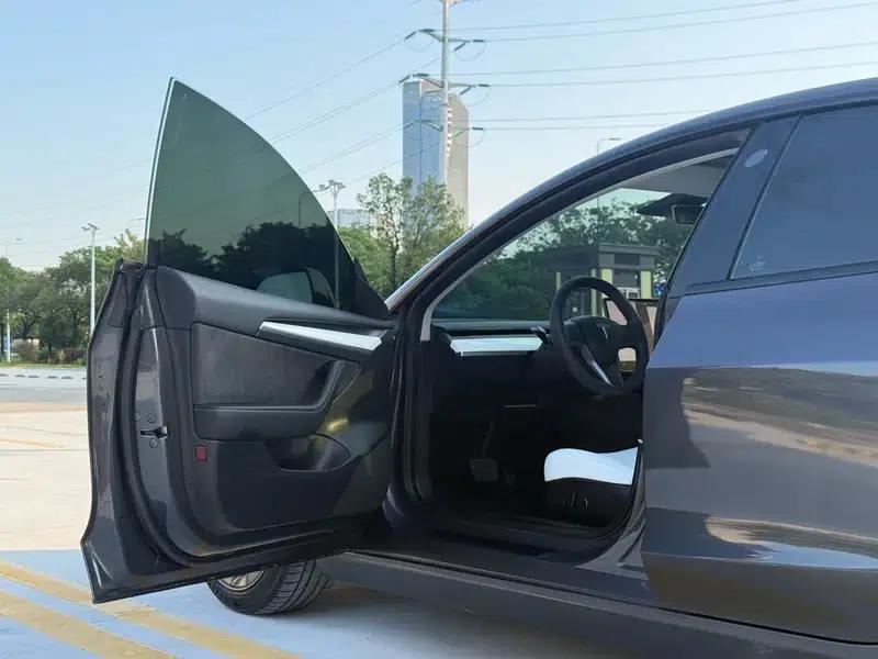 Model 3 2022 Rear-Wheel Drive — миниатюра 17