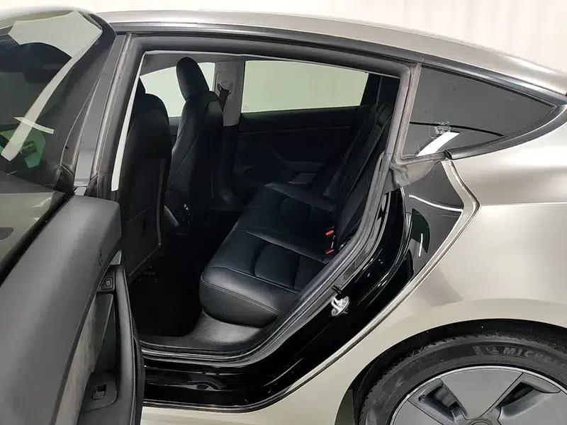 Model 3 2022 Rear-Wheel Drive — миниатюра 18