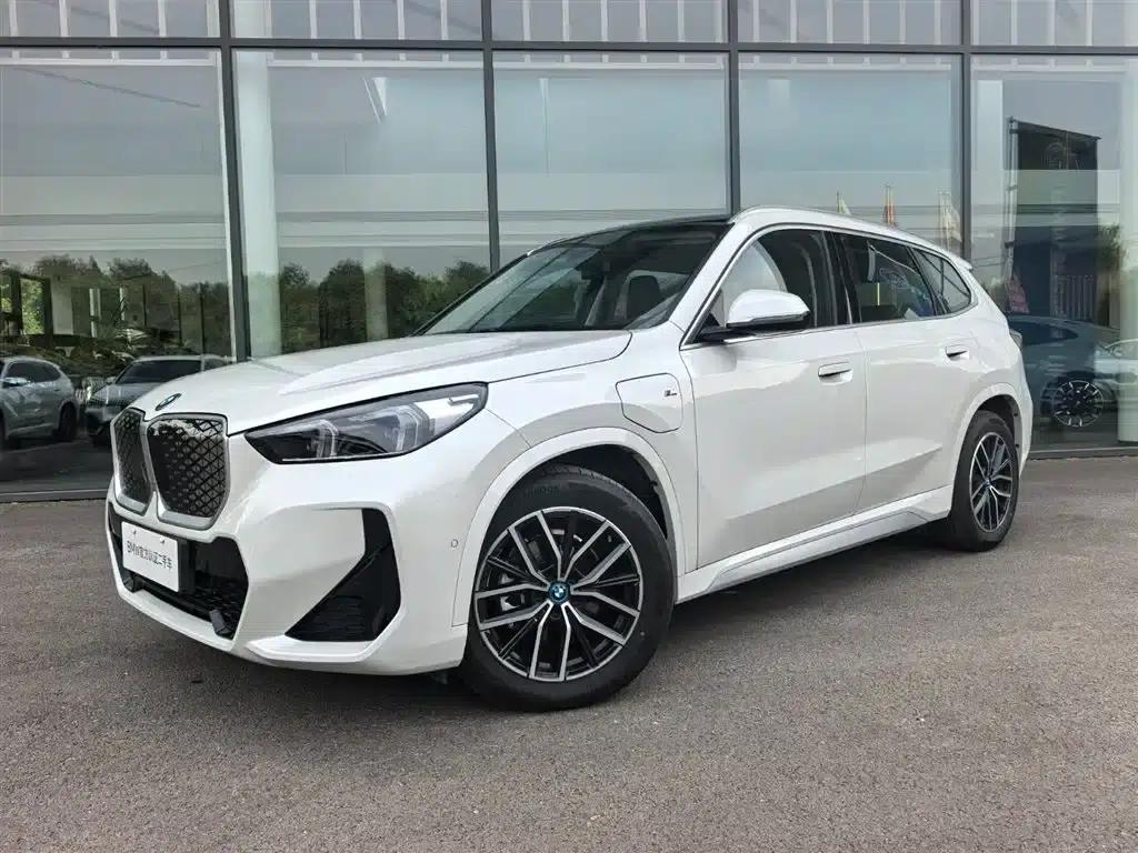 BMW iX1 2025 eDrive25L M Sport Package — миниатюра 1