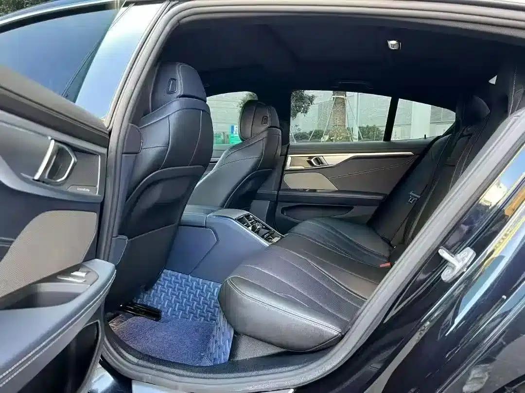 2019 BMW 8 Series 840i Gran Coupe M Sport Package — миниатюра 6