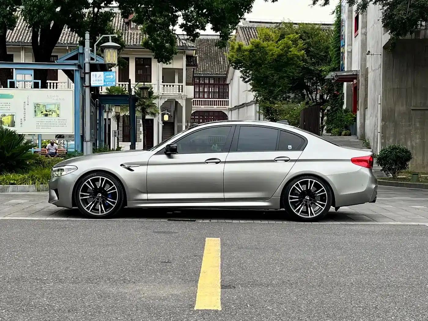 2018 BMW M5 — миниатюра 3