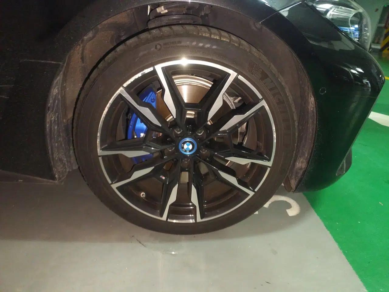 BMW i4 2023 M50 — миниатюра 8
