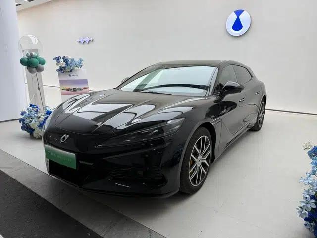 Denza Z9GT EV 2024 630 AWD Pro Edition