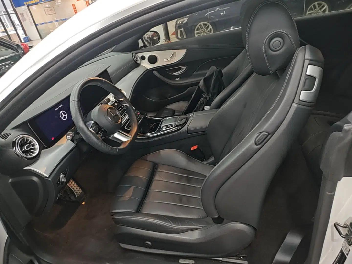 Mercedes-Benz E-Class 2023 E 260 Coupe — миниатюра 17