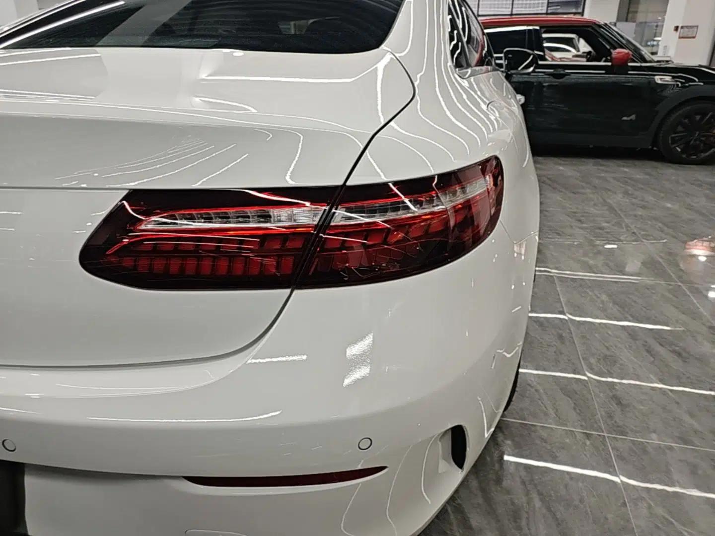 Mercedes-Benz E-Class 2023 E 260 Coupe — миниатюра 9
