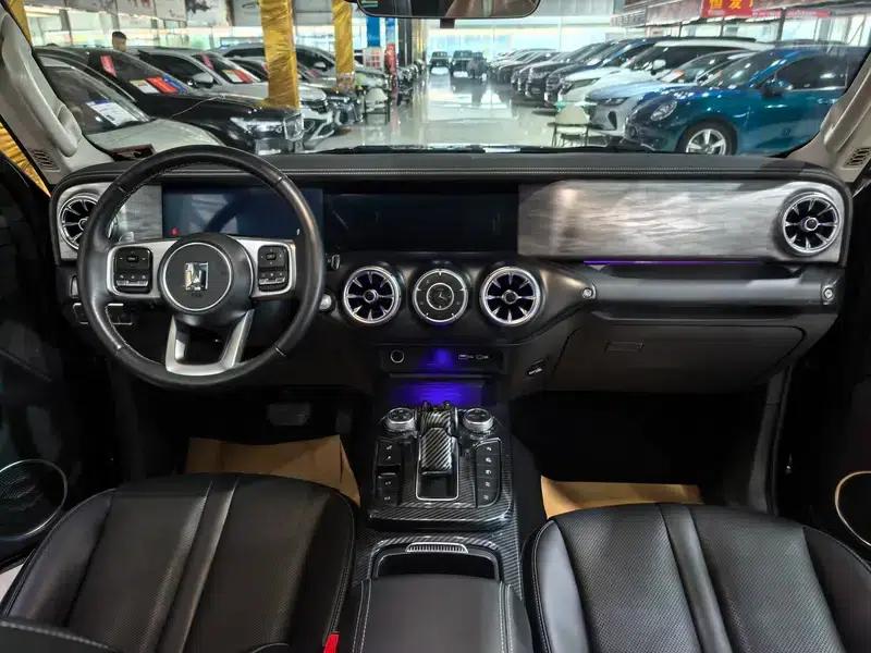 Tank 300 2021 Off-Road Edition 2.0T Conqueror — миниатюра 8