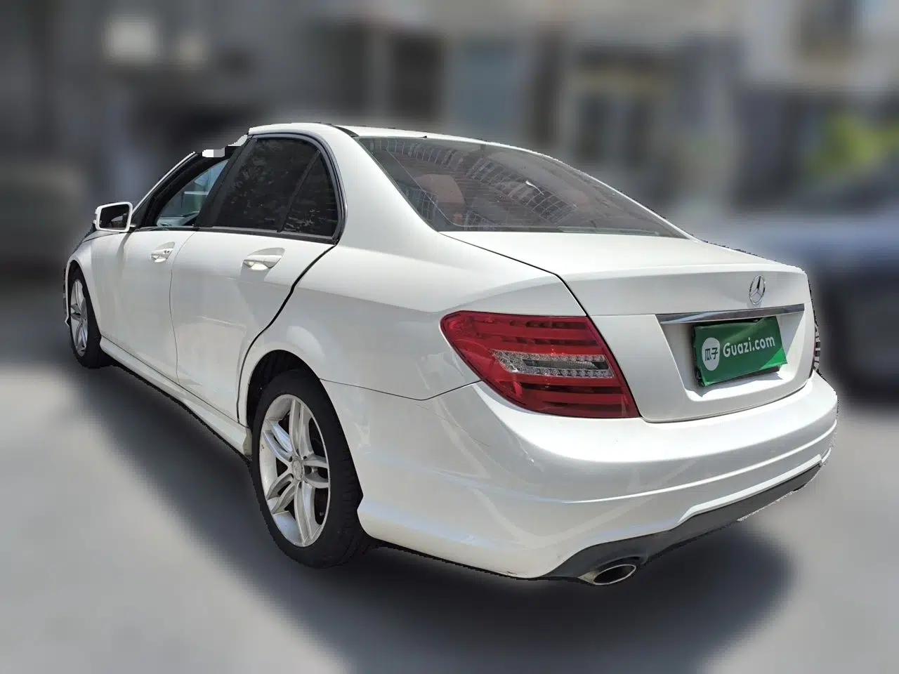Mercedes-Benz C-Class 2013 C 180 Classic Grand Edition — миниатюра 4
