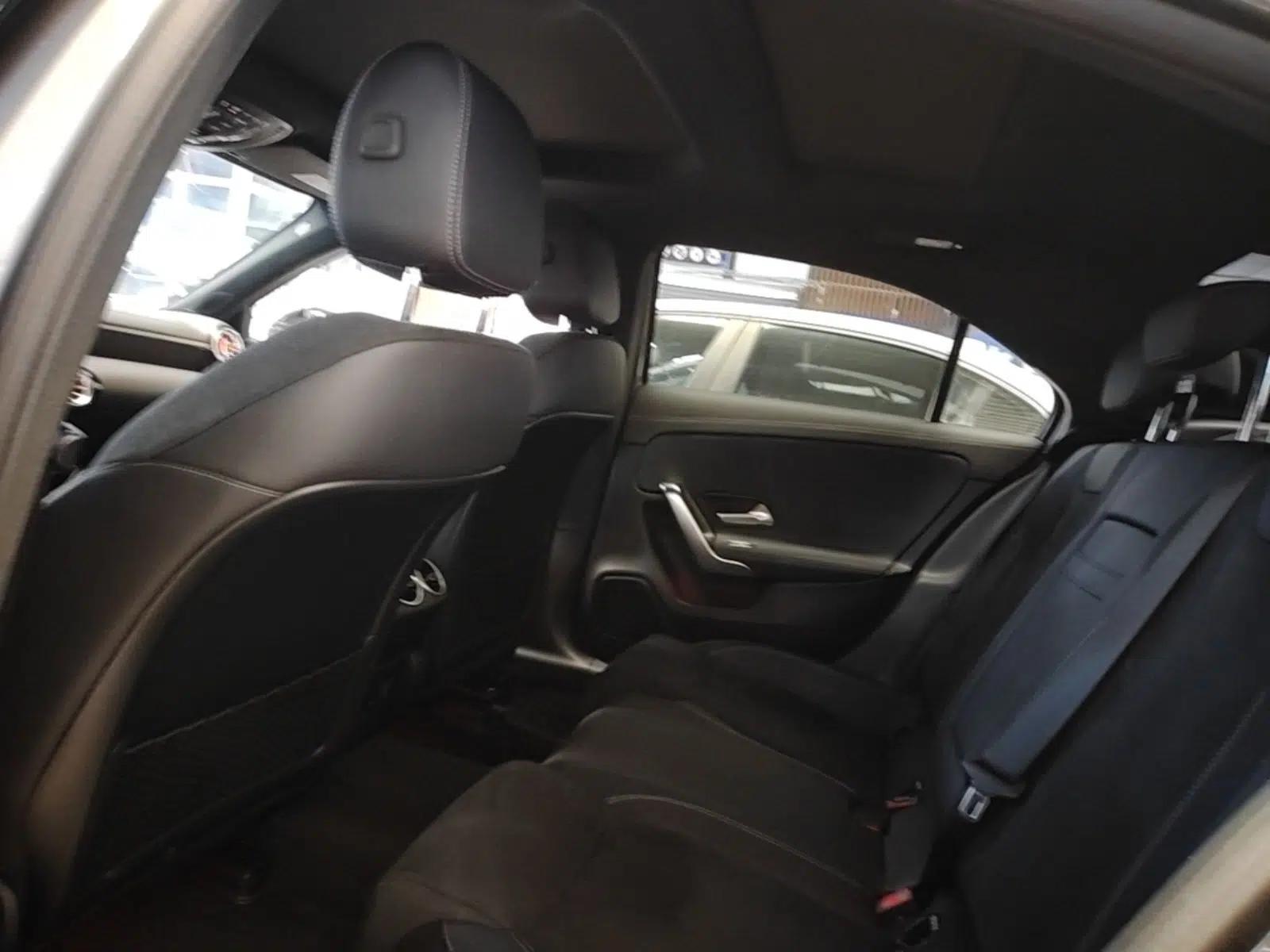 Mercedes-Benz A-Class 2022 Revised Version A 200 L Sport Sedan Fashionable Style — миниатюра 20