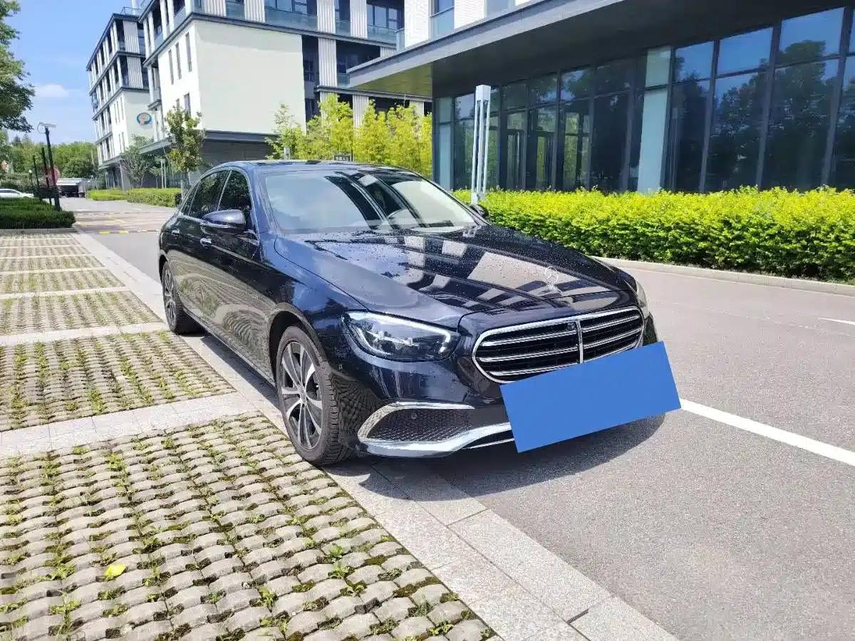 Mercedes-Benz E-Class PHEV 2021 E 350 e L Plug-in Hybrid Sedan — миниатюра 1