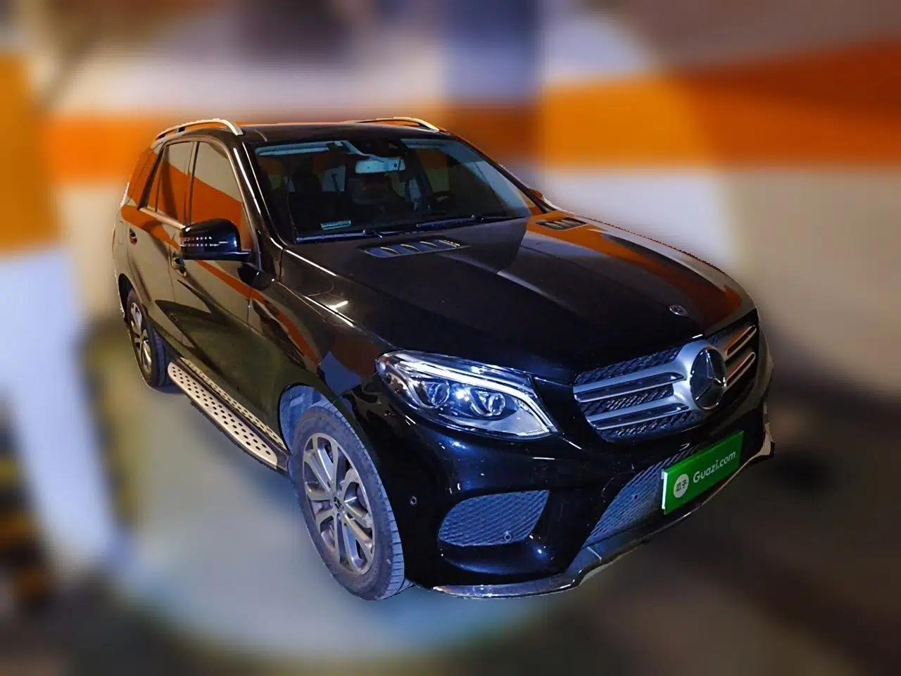 Mercedes-Benz GLE 2018 GLE 320 4MATIC Dynamic Edition Collector's Edition — миниатюра 3